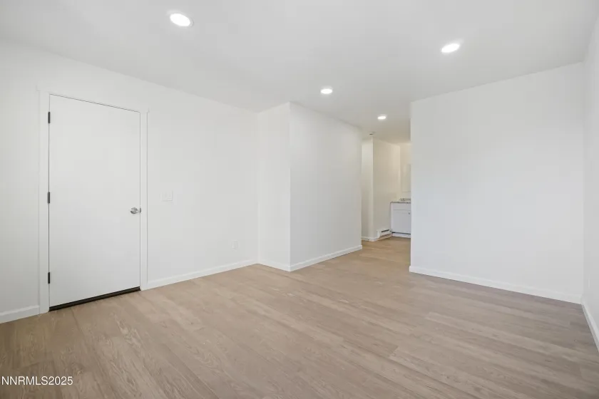 2085 Highview, Reno, Nevada 89512, 2 Bedrooms Bedrooms, ,2 BathroomsBathrooms,Residential,Residential,Highview,250056953