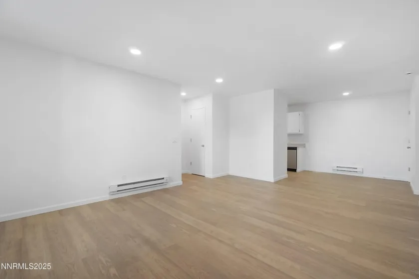 2085 Highview, Reno, Nevada 89512, 2 Bedrooms Bedrooms, ,2 BathroomsBathrooms,Residential,Residential,Highview,250056953