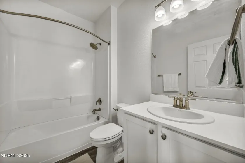 7962 Flint Springs, Sun Valley, Nevada 89433, 4 Bedrooms Bedrooms, ,2 BathroomsBathrooms,Residential,Residential,Flint Springs,250056956