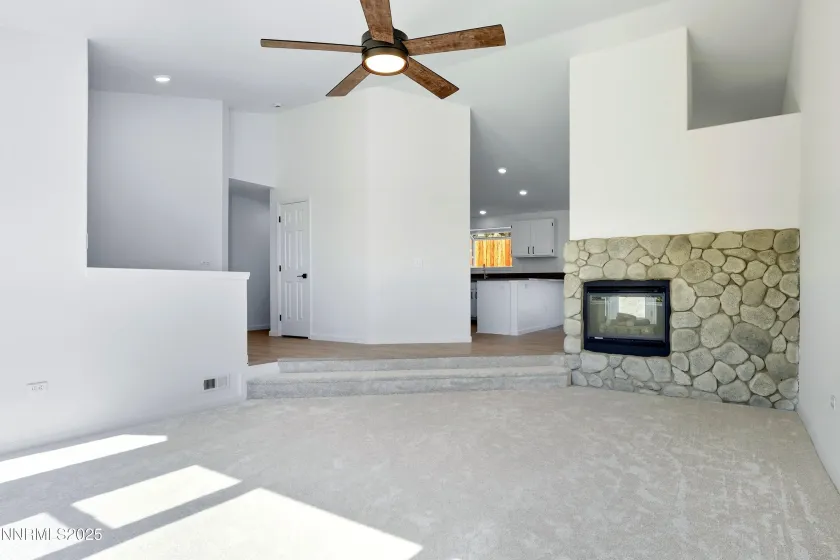990 Starleaf, Carson City, Nevada 89705, 3 Bedrooms Bedrooms, ,2 BathroomsBathrooms,Residential,Residential,Starleaf,250056958