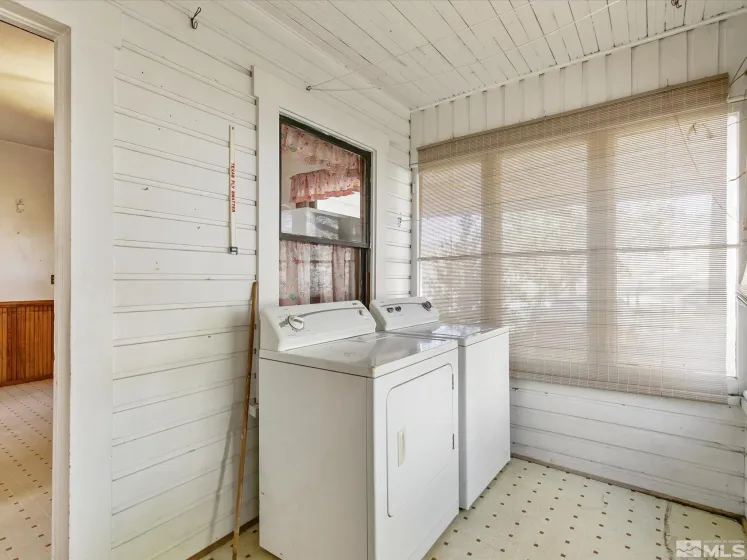 2528 Comstock, Reno, Nevada 89512, 3 Bedrooms Bedrooms, ,2 BathroomsBathrooms,Residential,Residential,Comstock,240014507