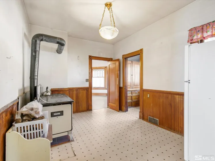 2528 Comstock, Reno, Nevada 89512, 3 Bedrooms Bedrooms, ,2 BathroomsBathrooms,Residential,Residential,Comstock,240014507