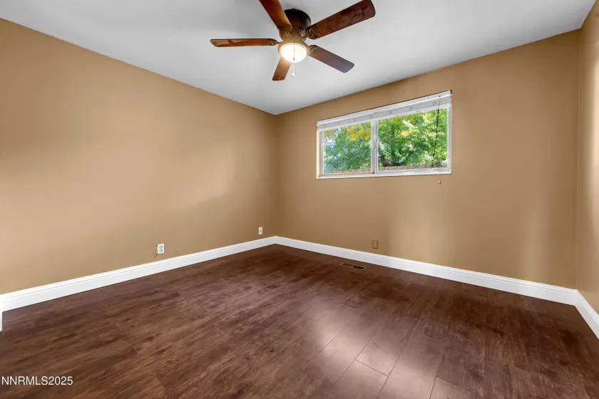 3332 Shari, Sparks, Nevada 89431, 3 Bedrooms Bedrooms, ,2 BathroomsBathrooms,Residential,Residential,Shari,250056973