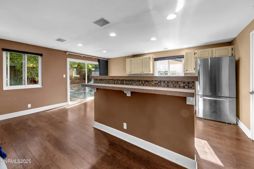 3332 Shari, Sparks, Nevada 89431, 3 Bedrooms Bedrooms, ,2 BathroomsBathrooms,Residential,Residential,Shari,250056973