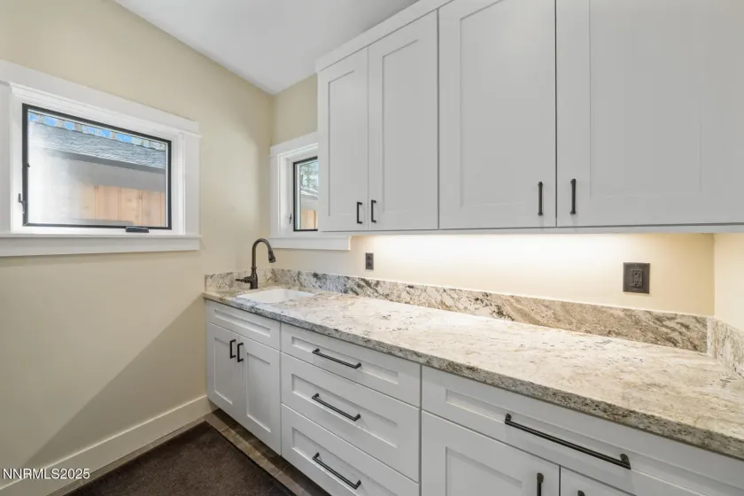 5720 Money, Beckwourth, California 96129, 2 Bedrooms Bedrooms, ,3 BathroomsBathrooms,Residential,Residential,Money,250056974