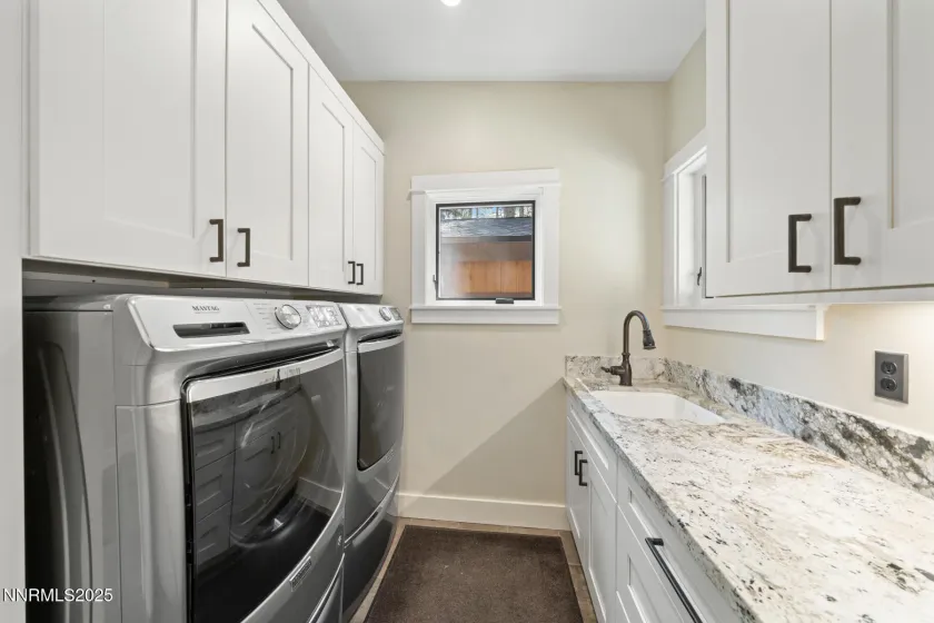 5720 Money, Beckwourth, California 96129, 2 Bedrooms Bedrooms, ,3 BathroomsBathrooms,Residential,Residential,Money,250056974