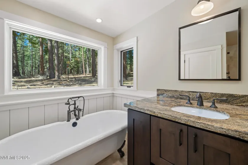 5720 Money, Beckwourth, California 96129, 2 Bedrooms Bedrooms, ,3 BathroomsBathrooms,Residential,Residential,Money,250056974