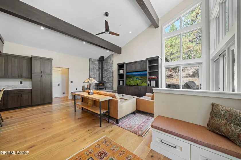 5720 Money, Beckwourth, California 96129, 2 Bedrooms Bedrooms, ,3 BathroomsBathrooms,Residential,Residential,Money,250056974