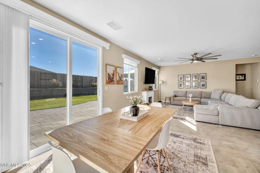 125 Oakmont, Dayton, Nevada 89403, 4 Bedrooms Bedrooms, ,2 BathroomsBathrooms,Residential,Residential,Oakmont,250056975