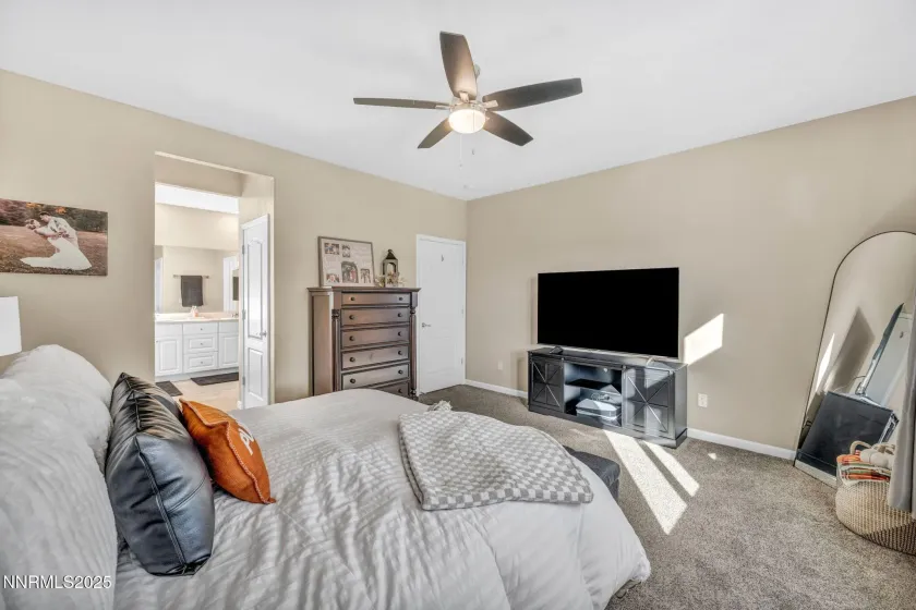 125 Oakmont, Dayton, Nevada 89403, 4 Bedrooms Bedrooms, ,2 BathroomsBathrooms,Residential,Residential,Oakmont,250056975