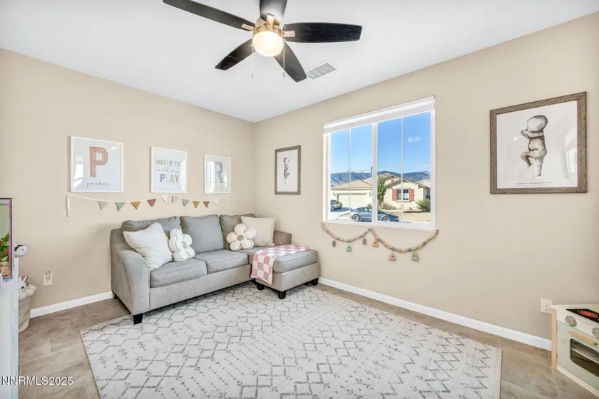 125 Oakmont, Dayton, Nevada 89403, 4 Bedrooms Bedrooms, ,2 BathroomsBathrooms,Residential,Residential,Oakmont,250056975
