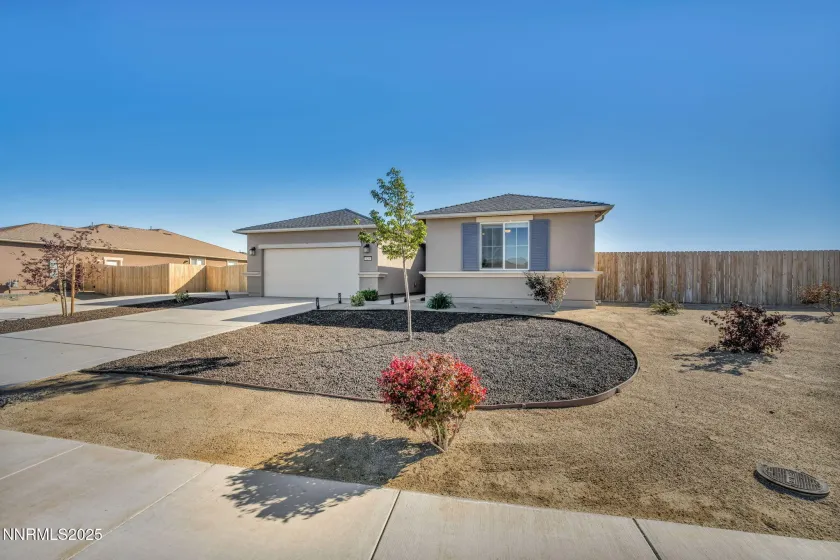 125 Oakmont, Dayton, Nevada 89403, 4 Bedrooms Bedrooms, ,2 BathroomsBathrooms,Residential,Residential,Oakmont,250056975