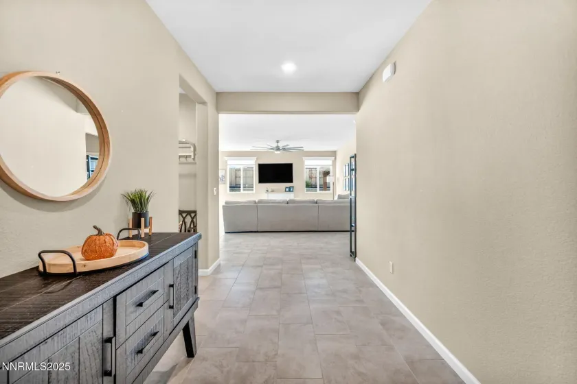 125 Oakmont, Dayton, Nevada 89403, 4 Bedrooms Bedrooms, ,2 BathroomsBathrooms,Residential,Residential,Oakmont,250056975