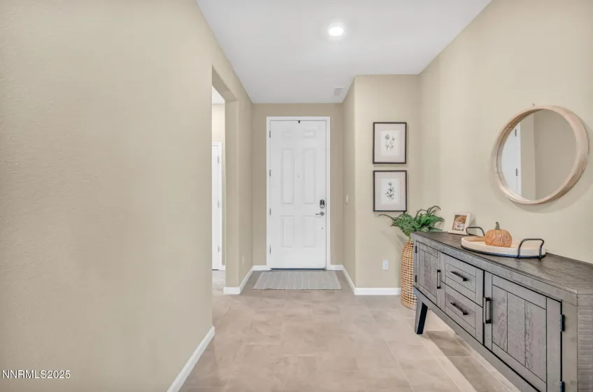 125 Oakmont, Dayton, Nevada 89403, 4 Bedrooms Bedrooms, ,2 BathroomsBathrooms,Residential,Residential,Oakmont,250056975