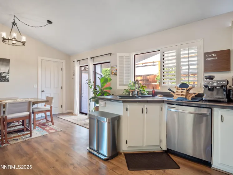 120 Summerset, Verdi, Nevada 89439, 2 Bedrooms Bedrooms, ,2 BathroomsBathrooms,Residential,Residential,Summerset,250056980
