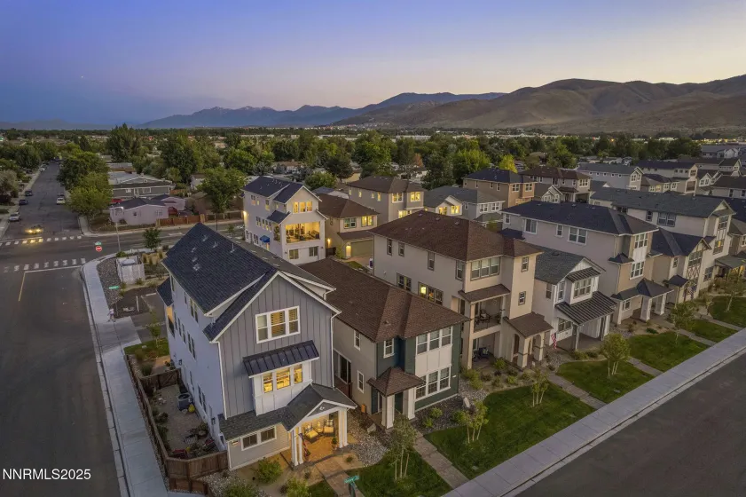 1171 Grove, Carson City, Nevada 89701, 3 Bedrooms Bedrooms, ,3 BathroomsBathrooms,Residential,Residential,Grove,250056982