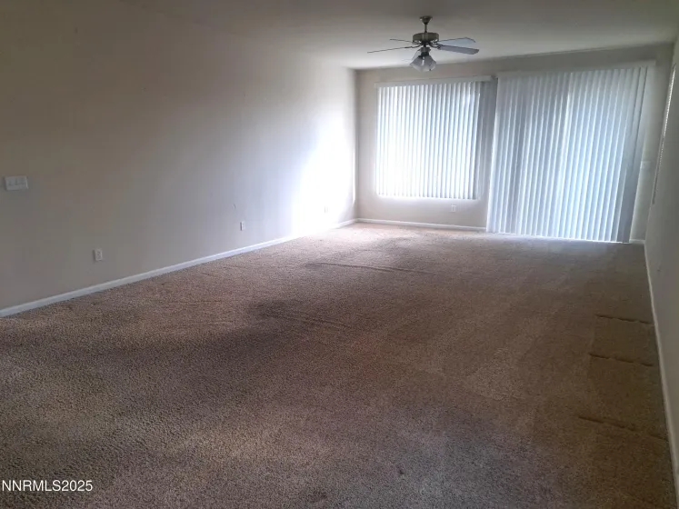 1851 Cosenza, Sparks, Nevada 89434, 2 Bedrooms Bedrooms, ,2 BathroomsBathrooms,Residential,Residential,Cosenza,250056983