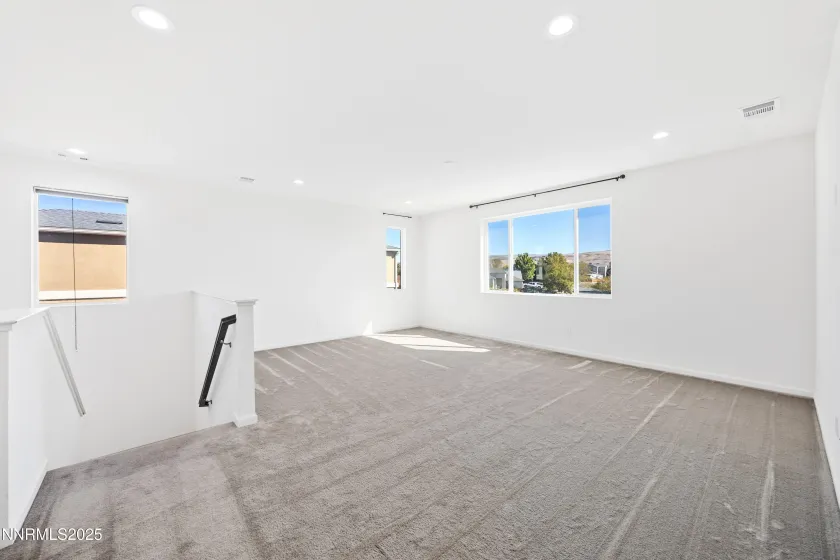 7948 Hat Creek, Sparks, Nevada 89436, 5 Bedrooms Bedrooms, ,4 BathroomsBathrooms,Residential,Residential,Hat Creek,250056989