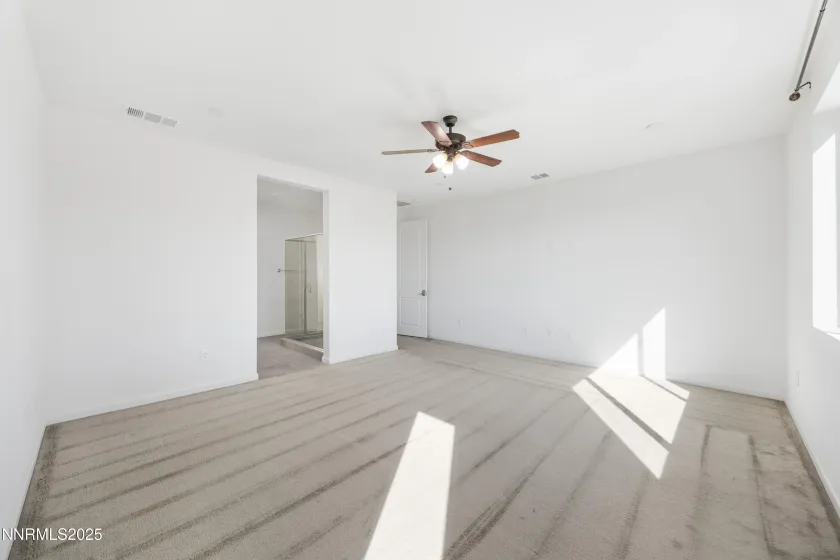 7948 Hat Creek, Sparks, Nevada 89436, 5 Bedrooms Bedrooms, ,4 BathroomsBathrooms,Residential,Residential,Hat Creek,250056989
