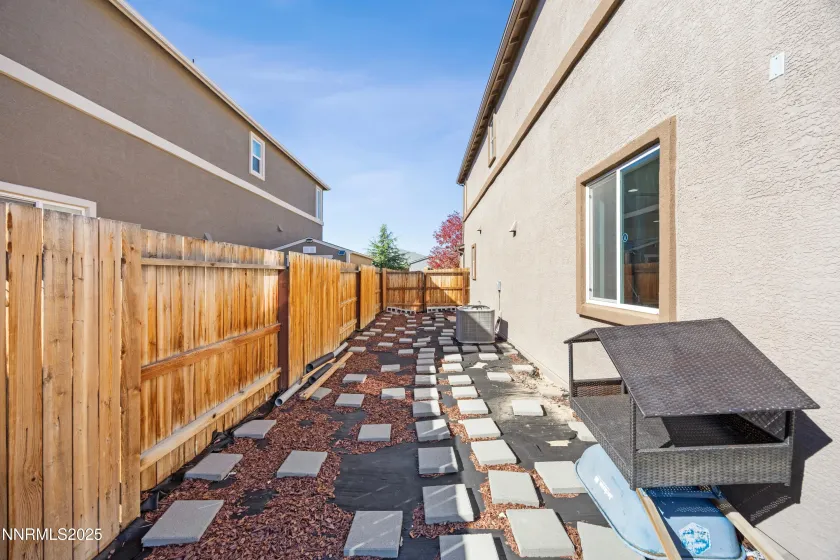 7948 Hat Creek, Sparks, Nevada 89436, 5 Bedrooms Bedrooms, ,4 BathroomsBathrooms,Residential,Residential,Hat Creek,250056989