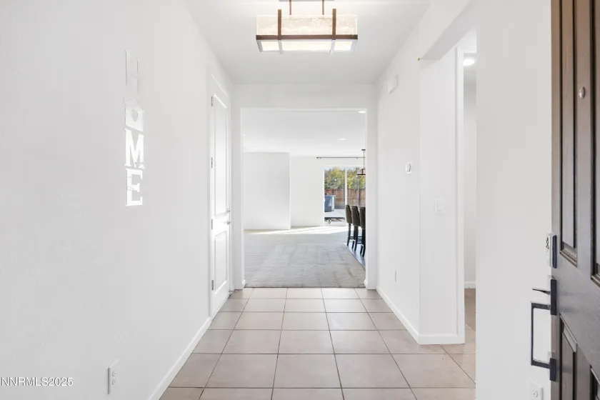 7948 Hat Creek, Sparks, Nevada 89436, 5 Bedrooms Bedrooms, ,4 BathroomsBathrooms,Residential,Residential,Hat Creek,250056989