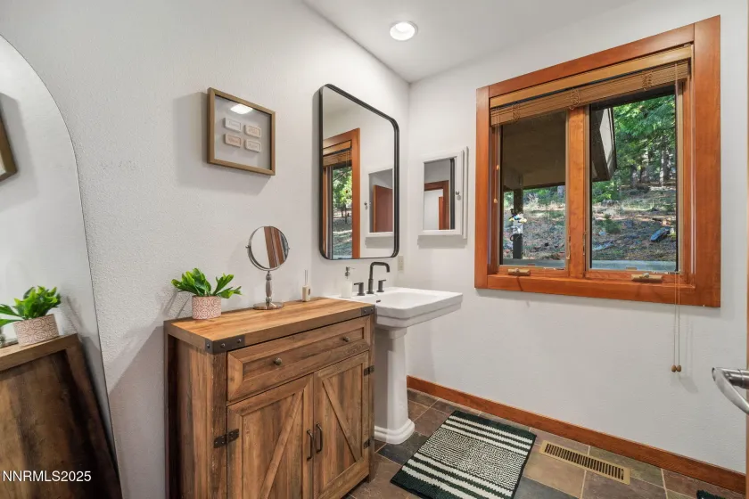 1728 Dream Maker, Portola, California 96122, 3 Bedrooms Bedrooms, ,3 BathroomsBathrooms,Residential,Residential,Dream Maker,250056997