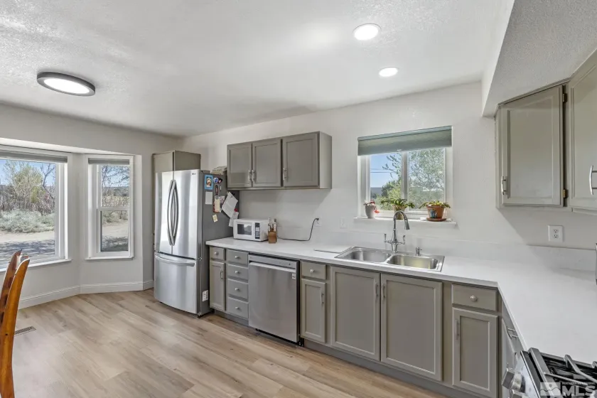 10605 Osage, Reno, Nevada 89508, 3 Bedrooms Bedrooms, ,2 BathroomsBathrooms,Residential,Residential,Osage,250006174