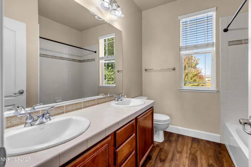 3660 Virgo, Sparks, Nevada 89436, 5 Bedrooms Bedrooms, ,3 BathroomsBathrooms,Residential,Residential,Virgo,250056999