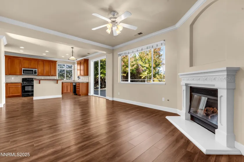 3660 Virgo, Sparks, Nevada 89436, 5 Bedrooms Bedrooms, ,3 BathroomsBathrooms,Residential,Residential,Virgo,250056999