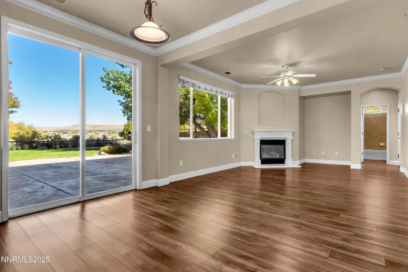 3660 Virgo, Sparks, Nevada 89436, 5 Bedrooms Bedrooms, ,3 BathroomsBathrooms,Residential,Residential,Virgo,250056999
