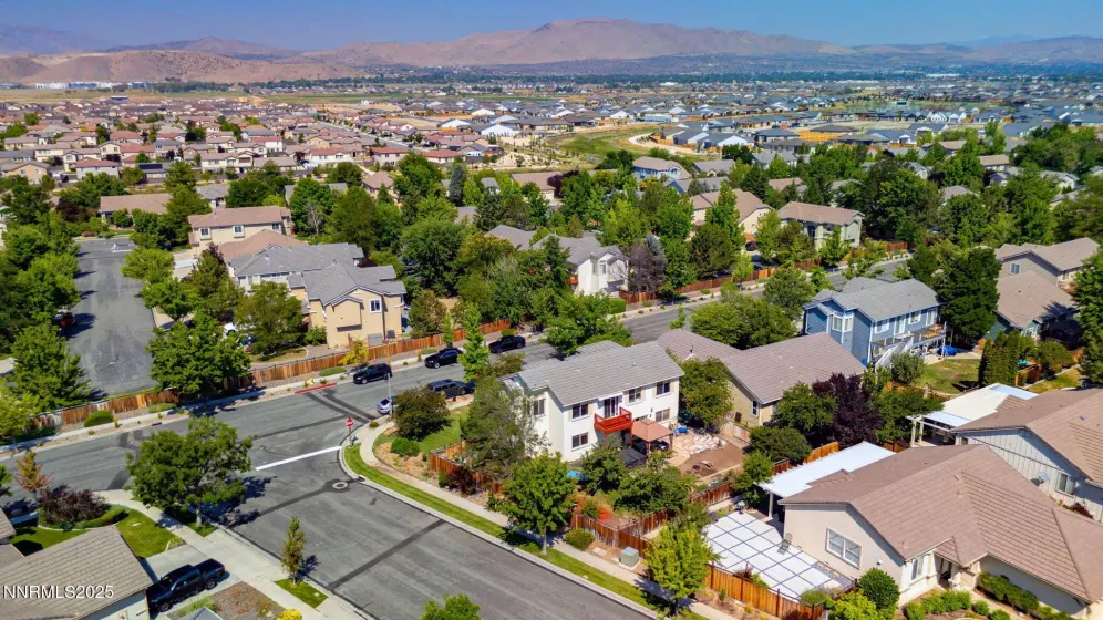 7302 Little Easy, Sparks, Nevada 89436, 4 Bedrooms Bedrooms, ,3 BathroomsBathrooms,Residential,Residential,Little Easy,250053094