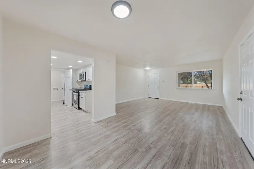 220 6th, Sun Valley, Nevada 89433, 3 Bedrooms Bedrooms, ,2 BathroomsBathrooms,Residential,Residential,6th,250057009