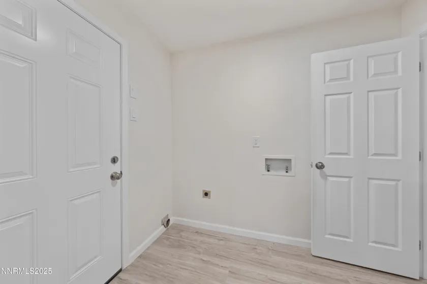 220 6th, Sun Valley, Nevada 89433, 3 Bedrooms Bedrooms, ,2 BathroomsBathrooms,Residential,Residential,6th,250057009
