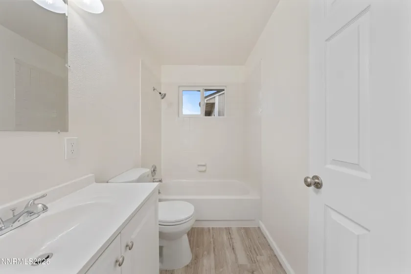 220 6th, Sun Valley, Nevada 89433, 3 Bedrooms Bedrooms, ,2 BathroomsBathrooms,Residential,Residential,6th,250057009