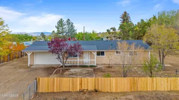 220 6th, Sun Valley, Nevada 89433, 3 Bedrooms Bedrooms, ,2 BathroomsBathrooms,Residential,Residential,6th,250057009