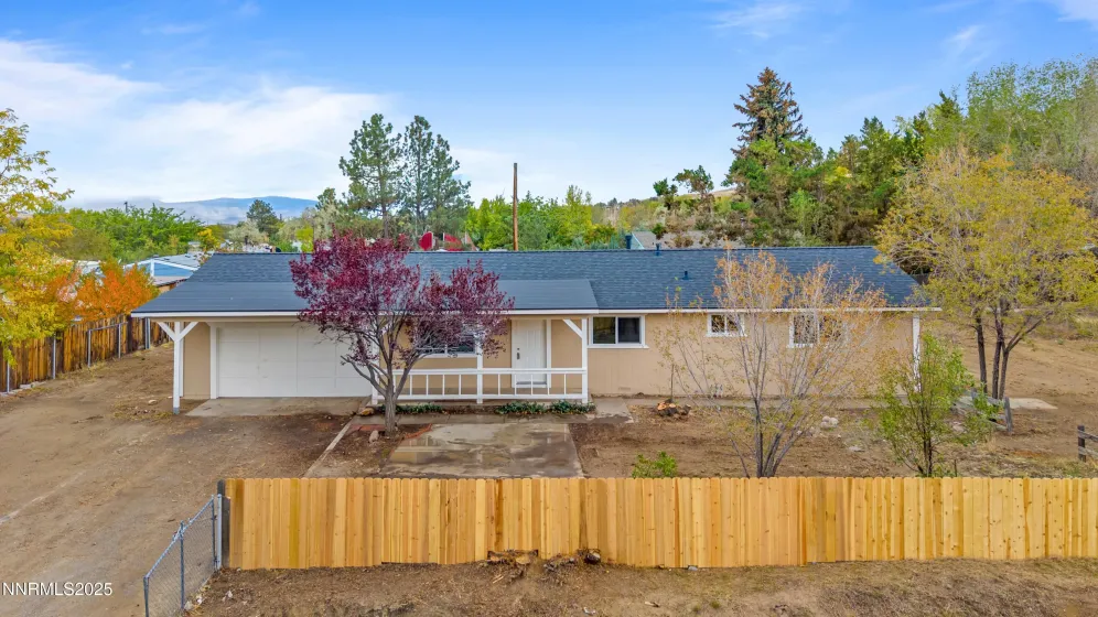 220 6th, Sun Valley, Nevada 89433, 3 Bedrooms Bedrooms, ,2 BathroomsBathrooms,Residential,Residential,6th,250057009