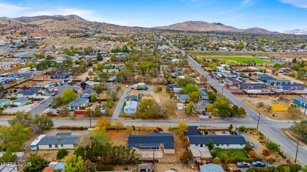 220 6th, Sun Valley, Nevada 89433, 3 Bedrooms Bedrooms, ,2 BathroomsBathrooms,Residential,Residential,6th,250057009