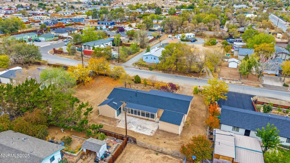 220 6th, Sun Valley, Nevada 89433, 3 Bedrooms Bedrooms, ,2 BathroomsBathrooms,Residential,Residential,6th,250057009