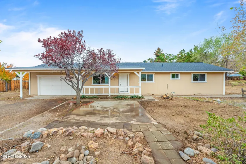 220 6th, Sun Valley, Nevada 89433, 3 Bedrooms Bedrooms, ,2 BathroomsBathrooms,Residential,Residential,6th,250057009