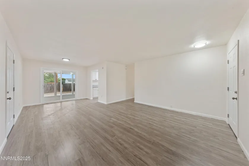 220 6th, Sun Valley, Nevada 89433, 3 Bedrooms Bedrooms, ,2 BathroomsBathrooms,Residential,Residential,6th,250057009