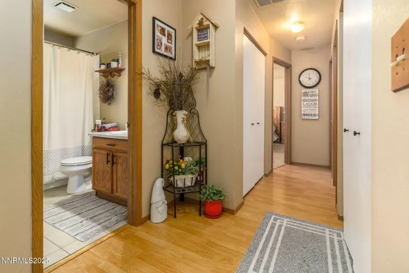 335 Veronica, Sparks, Nevada 89436, 3 Bedrooms Bedrooms, ,2 BathroomsBathrooms,Residential,Residential,Veronica,250057011