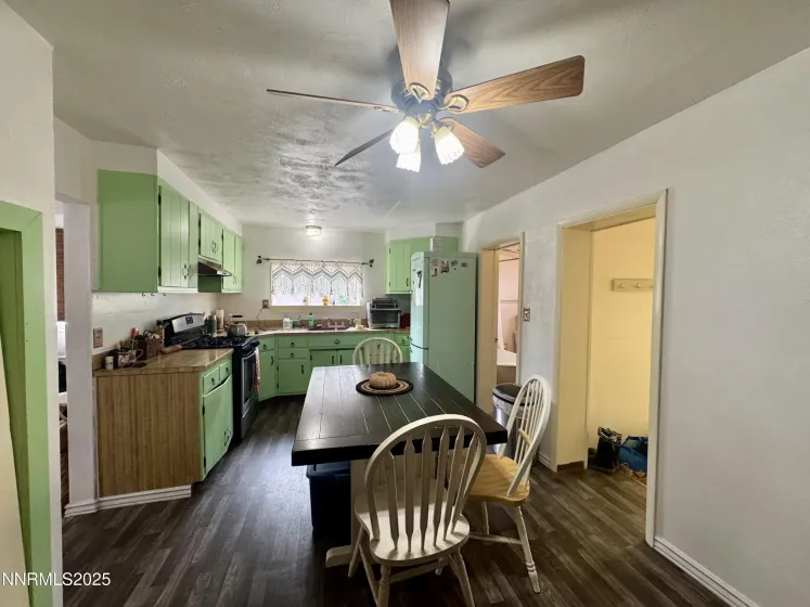 134 Shepard, Winnemucca, Nevada 89445, 1 Bedroom Bedrooms, ,1 BathroomBathrooms,Residential,Residential,Shepard,250057016