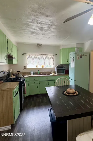 134 Shepard, Winnemucca, Nevada 89445, 1 Bedroom Bedrooms, ,1 BathroomBathrooms,Residential,Residential,Shepard,250057016