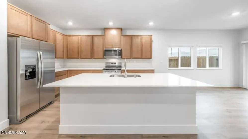 6006 Lazy Meadow, Sparks, Nevada 89436, 4 Bedrooms Bedrooms, ,2 BathroomsBathrooms,Residential,Residential,Lazy Meadow,250057017