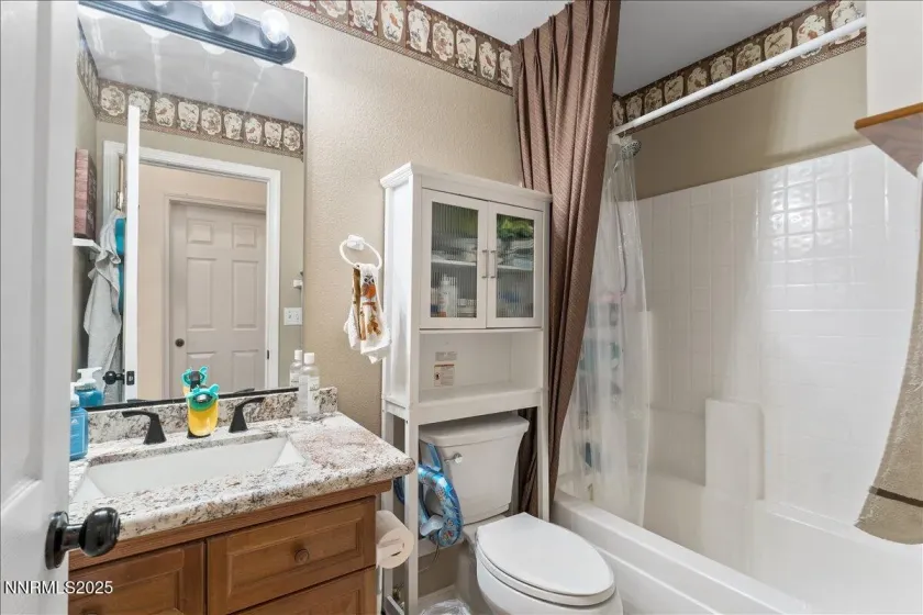 38 Ave De La Argent, Sparks, Nevada 89434, 3 Bedrooms Bedrooms, ,2 BathroomsBathrooms,Residential,Residential,Ave De La Argent,250057019