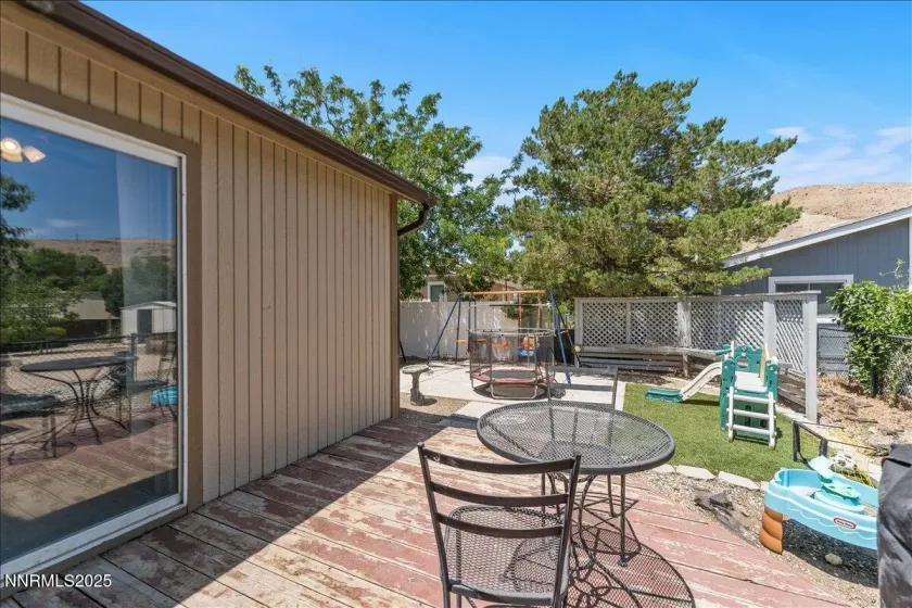 38 Ave De La Argent, Sparks, Nevada 89434, 3 Bedrooms Bedrooms, ,2 BathroomsBathrooms,Residential,Residential,Ave De La Argent,250057019