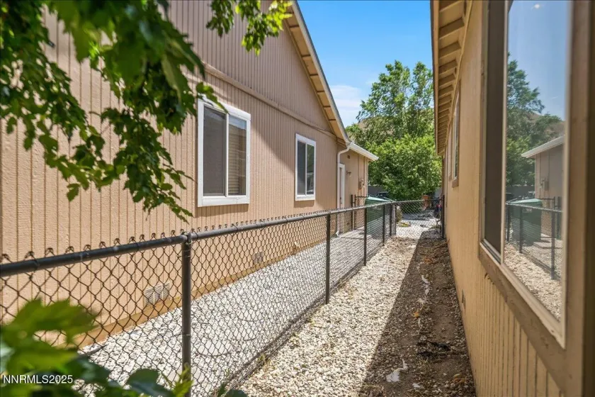 38 Ave De La Argent, Sparks, Nevada 89434, 3 Bedrooms Bedrooms, ,2 BathroomsBathrooms,Residential,Residential,Ave De La Argent,250057019