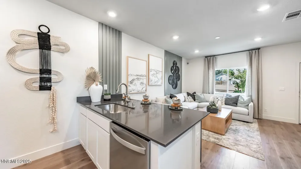 1621 Icelandic, Reno, Nevada 89523, 3 Bedrooms Bedrooms, ,3 BathroomsBathrooms,Residential,Residential,Icelandic,250057020
