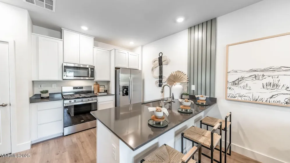 1621 Icelandic, Reno, Nevada 89523, 3 Bedrooms Bedrooms, ,3 BathroomsBathrooms,Residential,Residential,Icelandic,250057020