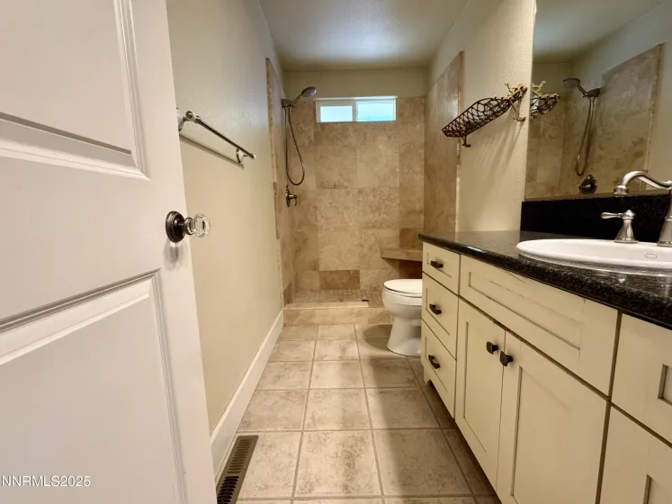 911 Waterloo, Gardnerville, Nevada 89460, 3 Bedrooms Bedrooms, ,2 BathroomsBathrooms,Residential,Residential,Waterloo,250057022